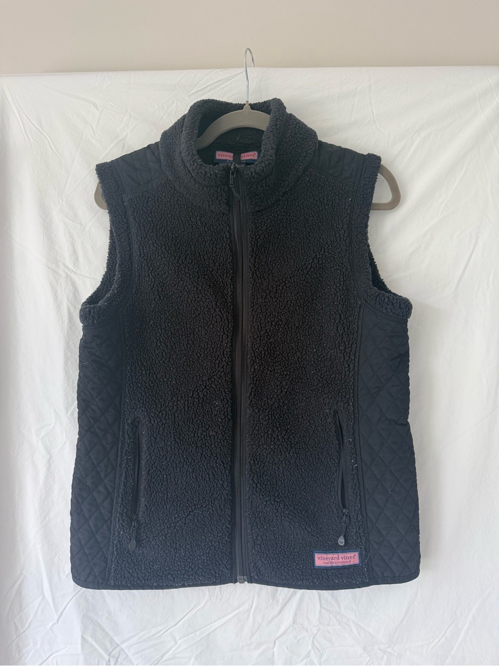 Vineyard Vines Black Quilted-Side Sherpa Vest